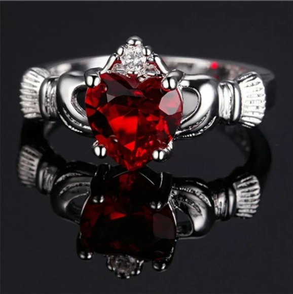 New Heart Shaped Ruby 925 Silver Claddagh Ring. - Picture 2 of 2